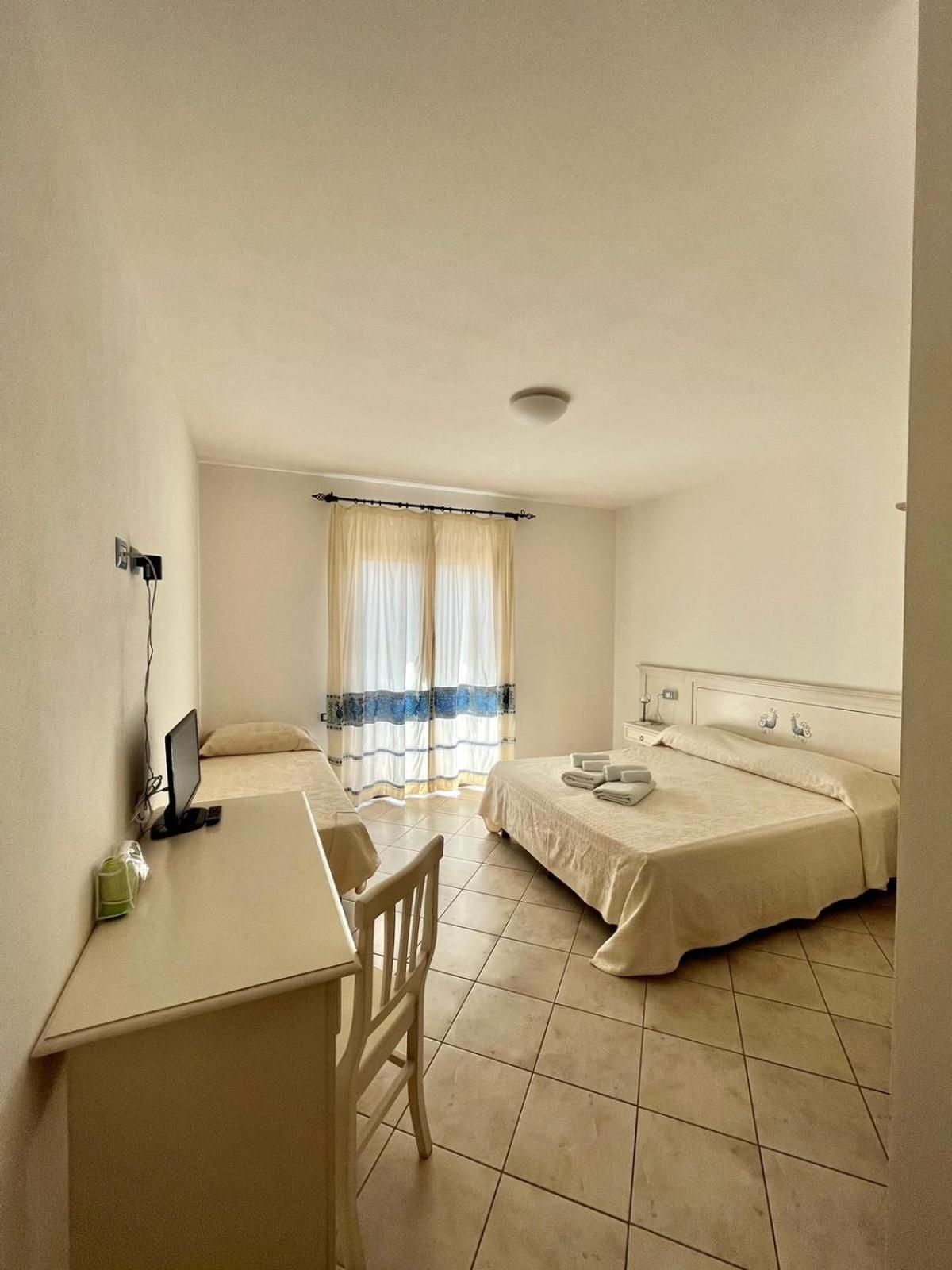Senabrinu Apartment Suni Exterior photo